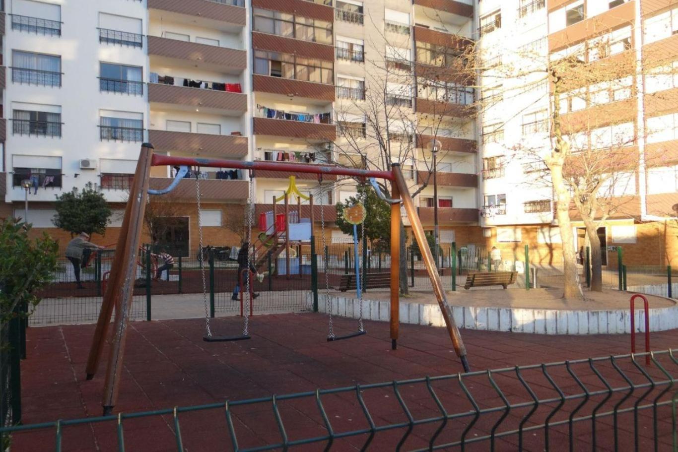 Be Local - Apartment With 2 Bedrooms In Infantado In Loures Exterior photo